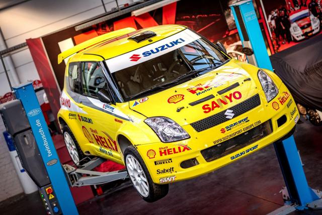 Suzuki Swift Super 1600 - Slika 4
