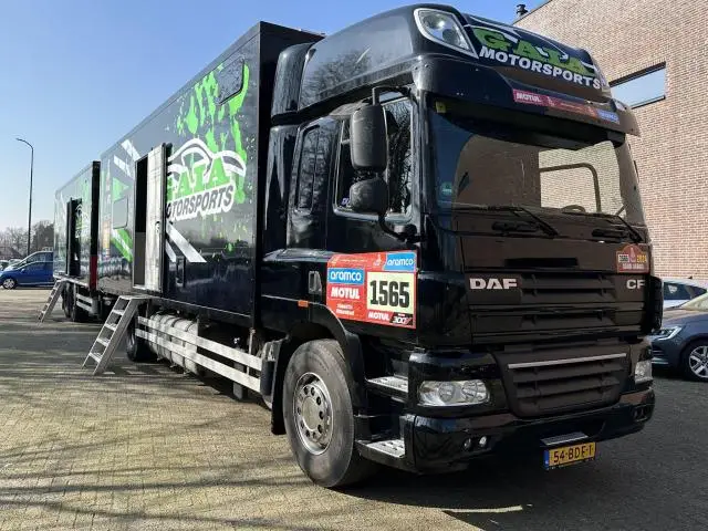 Camion de service DAF FA CF Euro 5 *Dakar* rallye entièrement équipé
