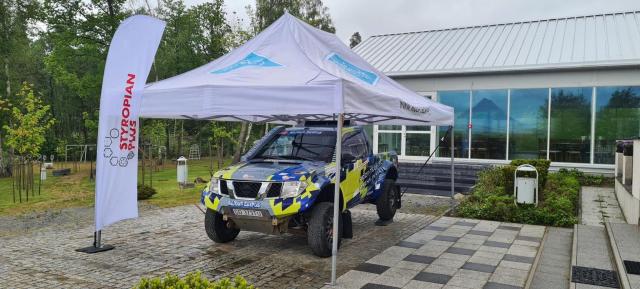 Nissan Navara / Pathfinder 6.4 hemi - Image 4