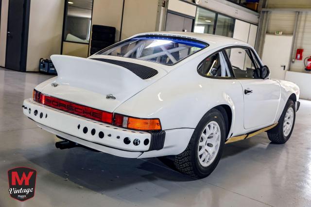 Porsche 911 SC Gr. 4 - Image 3