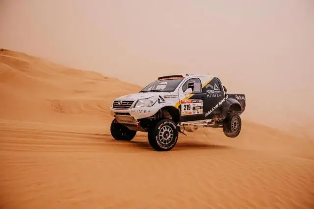 Toyota Hilux OVERDRIVE