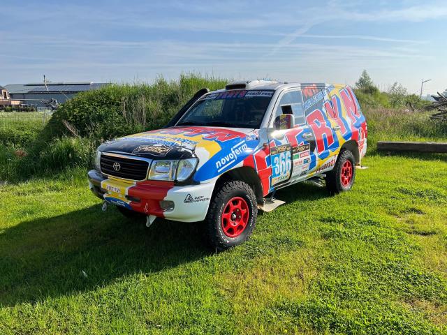 Toyota HDJ 100