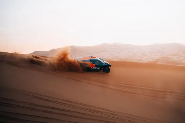 Century Racing CR6 - Image 7