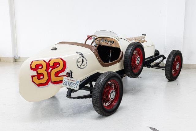 Chevrolet Roadster Gilmore Special - Image 10