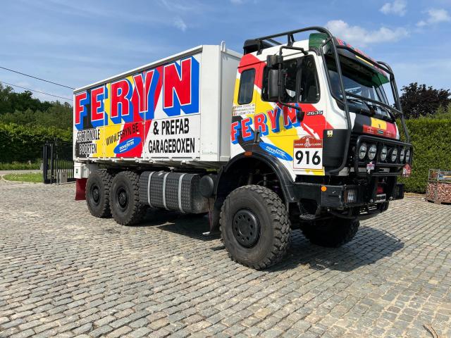 Mercedes SK2635 6X6