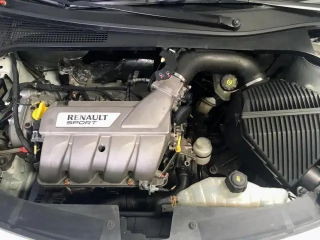 Renault Clio 3 Cup - Slika 4