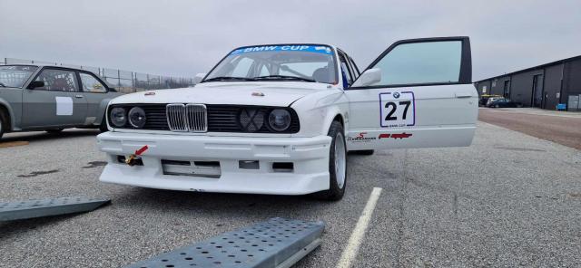 BMW e30