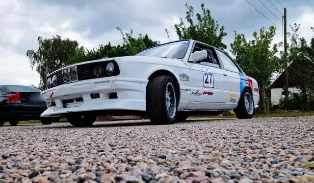 BMW e30 - Imagens 3