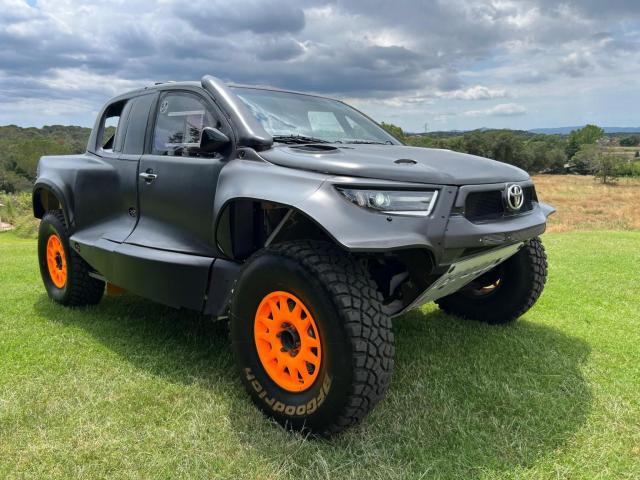 TOYOTA HILUX T1+ V8 Overdrive - Image 5