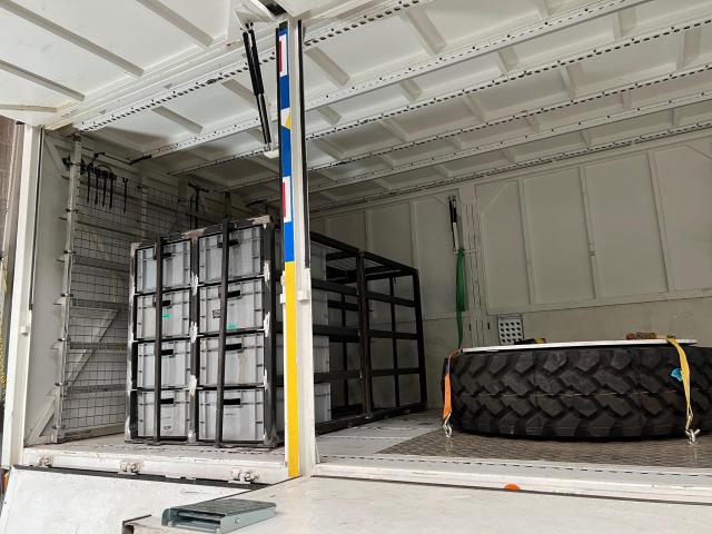 Mercedes SK2635 6X6 - Image 7