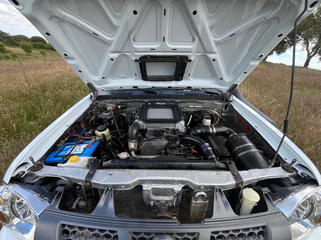 Nissan Navara D22 (FIA Stock Homologation 1110 - Until end of 2026) - Image 8
