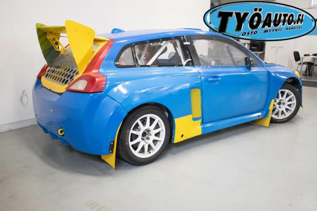 Volvo C30 - Image 2