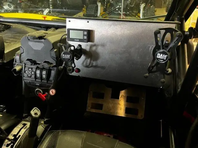 Can-Am Maverick X3 Rallye II (Turbo RR) - Race Ready (Mod. 2023) - Obrázek 5