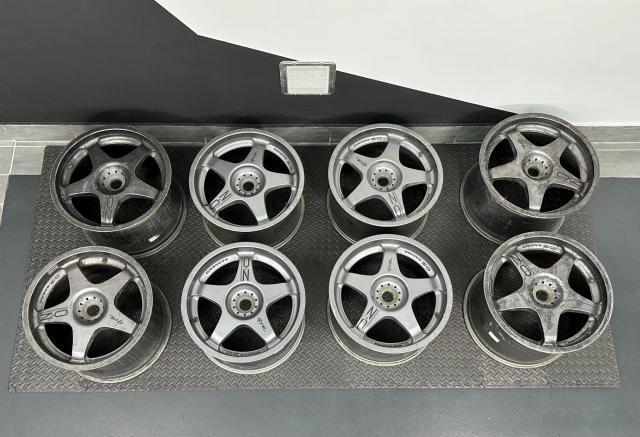 Motorsport material  - McLaren Ferrari Lola - Image 5
