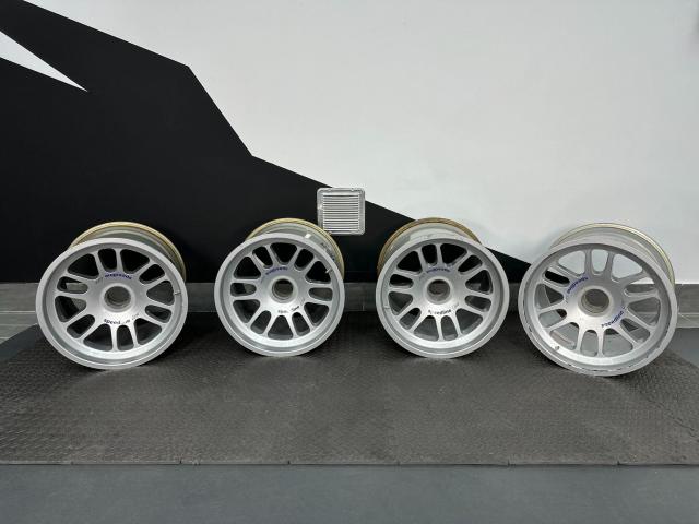 Motorsport material  - McLaren Ferrari Lola - Image 8