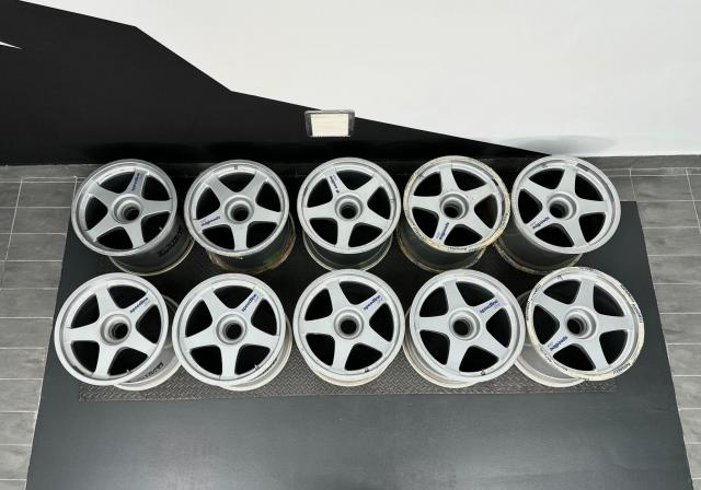Motorsport material  - McLaren Ferrari Lola - Image 9