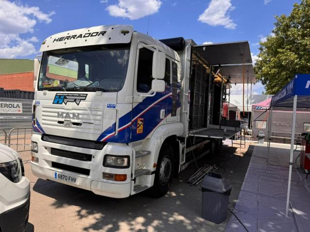 MAN 6X4 TGA 26460 - Image 6