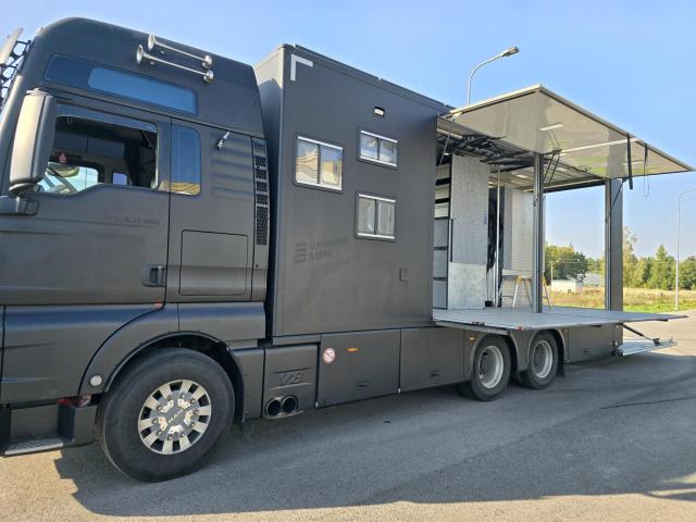MAN TGX 33.680 6x4 včetně přívěsu - Image 3