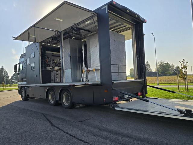 MAN TGX 33.680 6x4 včetně přívěsu - Image 4