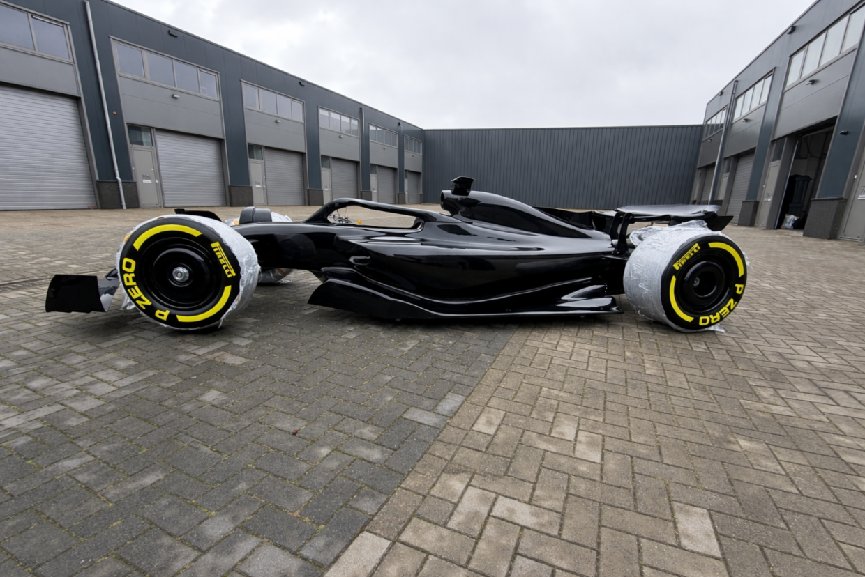 Formula 1 car replica - Kuva 2