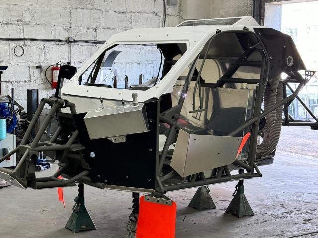 Šasija za Maverick X RS sa dijelovima