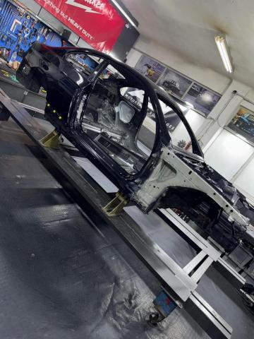 Carrosserie BMW E92 avec arceau - Image 1