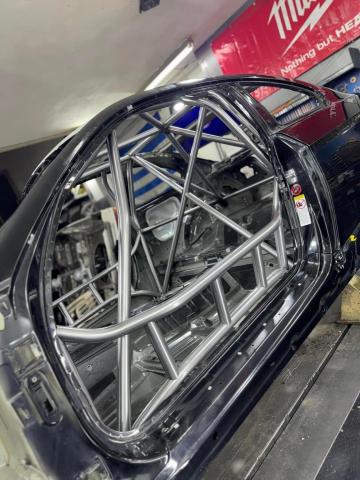 Carrosserie BMW E92 avec arceau - Image 2