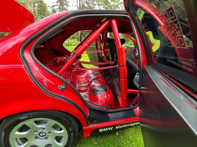 BMW e36 320i - Image 9