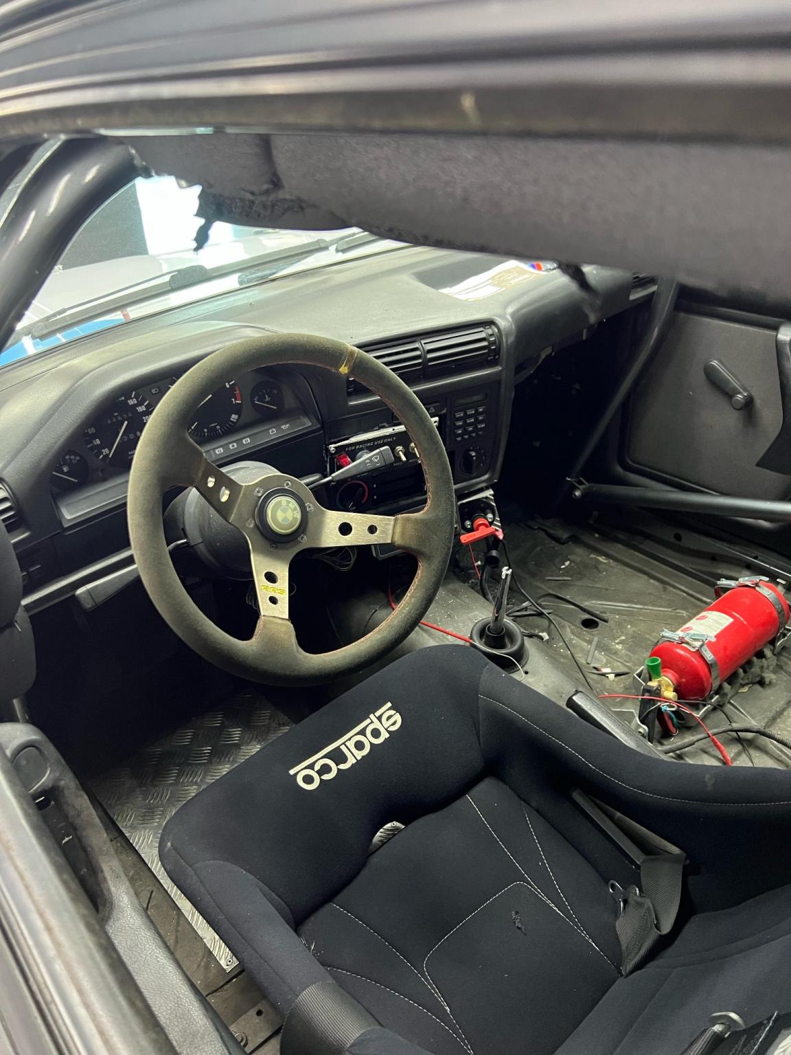 BMW e30 325i - 5