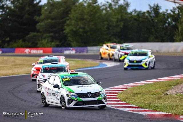 Renault Clio Cup V 2023 full update 2024 - Image 2