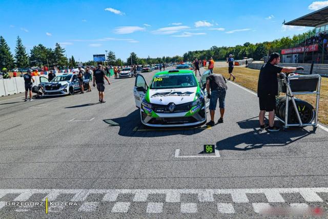 Renault Clio Cup V 2023 full update 2024 - Image 4