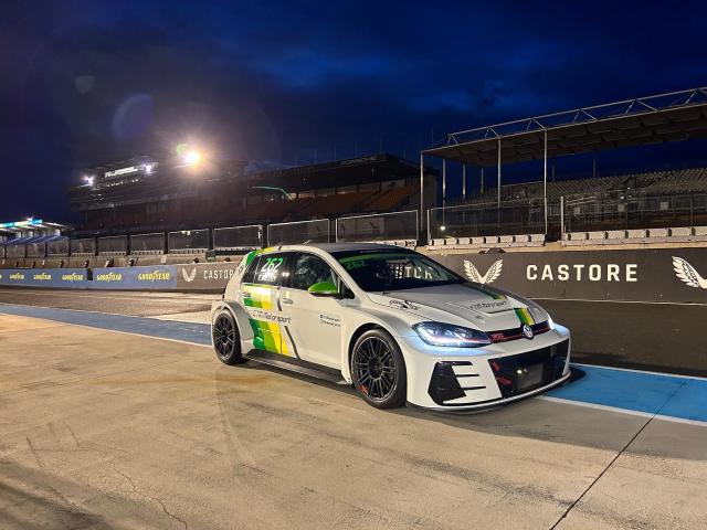 Golf TCR SEQ full evo - Image 3