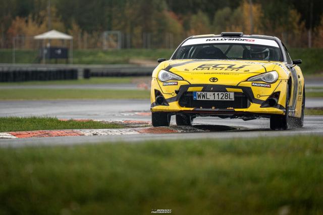 Toyota GT86 Subaru BRZ nuova auto da rally in vendita