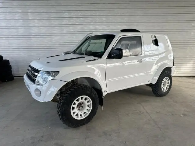 Mitsubishi Pajero BMW engine T1