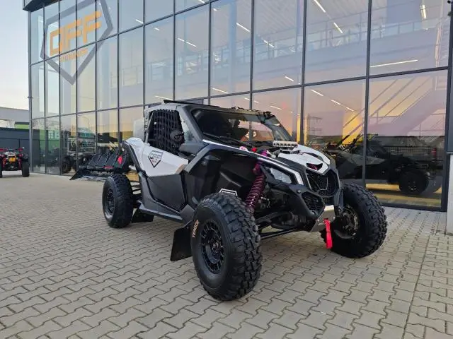 Can-Am Maverick X3 South Racing T4