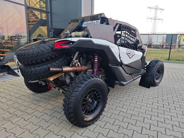 Can-Am Maverick X3 South Racing T4 - Image 5
