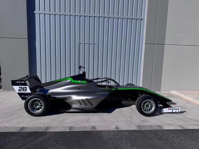 Tatuus F4 T-421 GEN2