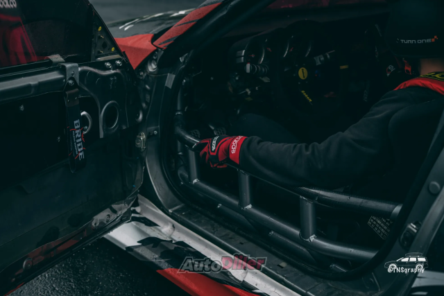Nissan 350z - Image 8