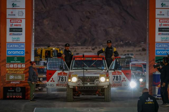 Mitsubishi Pajero L141G, 3.0V6 pro Dakar Classic (prodej nebo pronájem) - Image 6