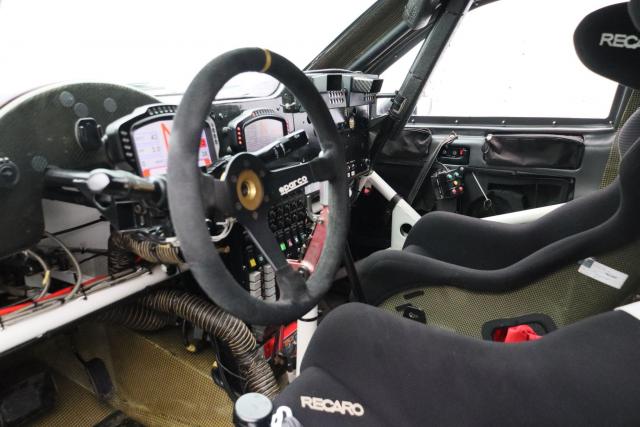 Toyota HiLux 5.0 V8 Hallspeed Factory Car 2014 IRS FIA Passport - Bild 3