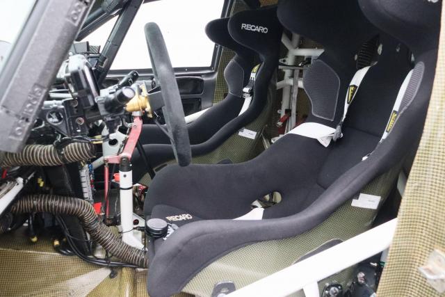 Toyota HiLux 5.0 V8 Hallspeed Factory Car 2014 IRS FIA Passport - Bild 5