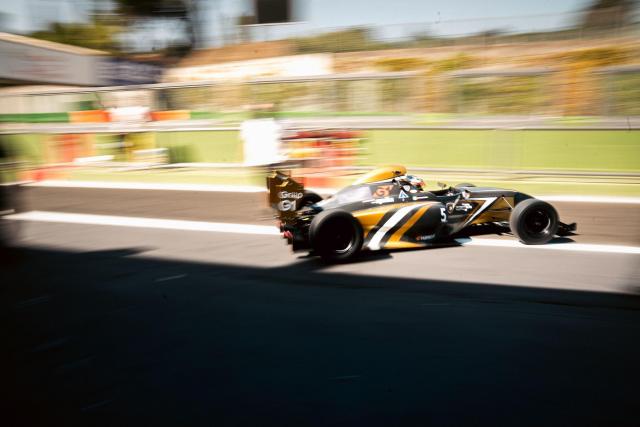 Super Formula 1000 Italian Cup - Formula X Italian Series - Bild 2