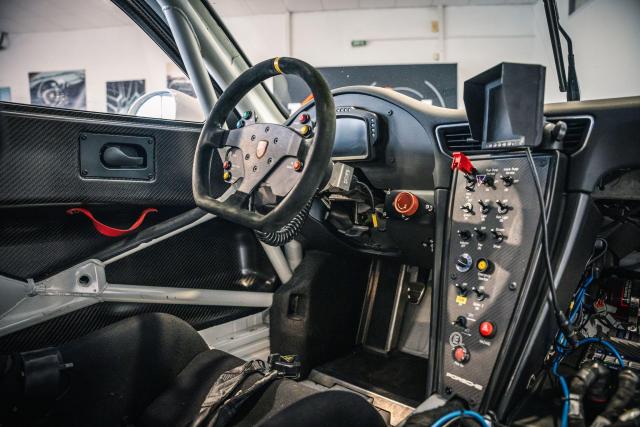 Porsche 911 991.2 GT3 CUP - Image 9