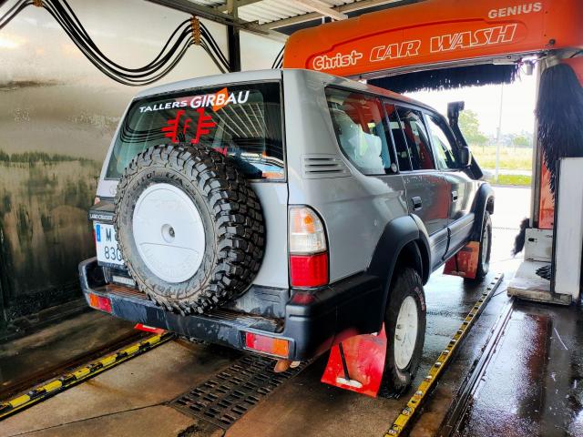 Toyota Land Cruiser 95 - Image 2