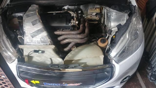 Peugeot 208 R2 - Image 6