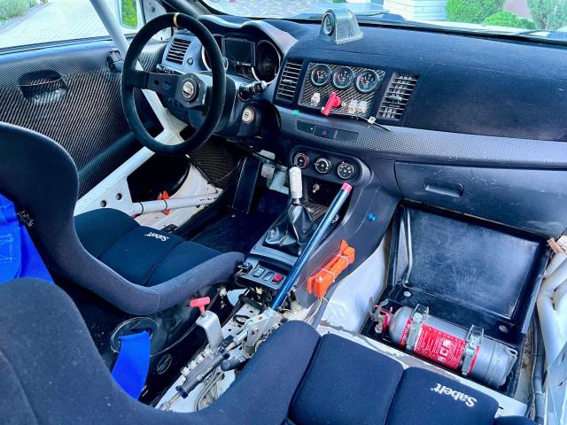 Mitsubishi Lancer EVO X - Image 10
