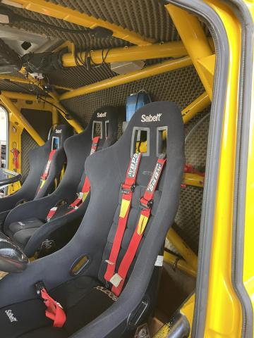 Scania P420 4X4 Dakar - Image 3