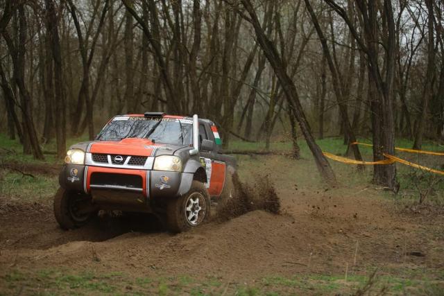 NISSAN D22 - Image 3