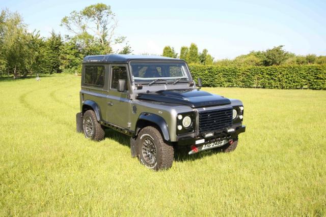 Bowler Land Rover Defender Challenge 90 - Image 3