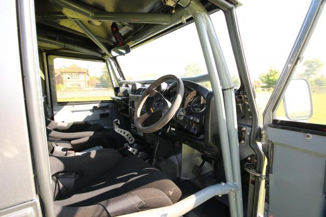 Bowler Land Rover Defender Challenge 90 - Image 7